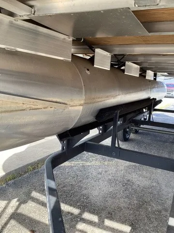 Slide: The Image of Sun Tracker Fishing Barge DLX 20 2020 - 41