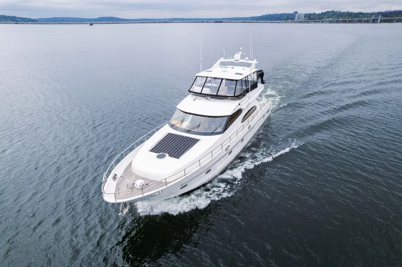 Slide: The Image of Vitech 68' Vitech Pilothouse 1999 - 95