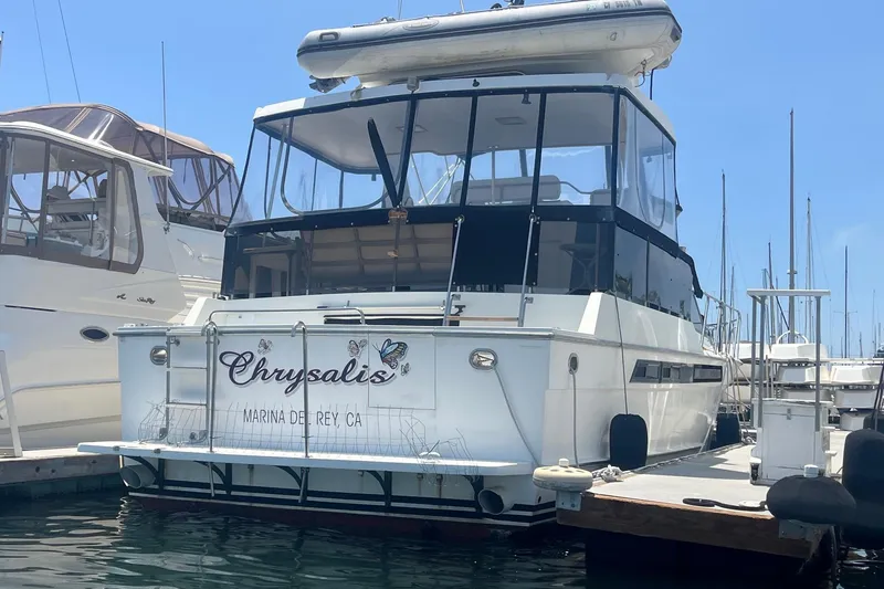 The Image of 1989 Ocean Alexander 440 Sundeck CPMY docked at Marina del Rey, California. - 0