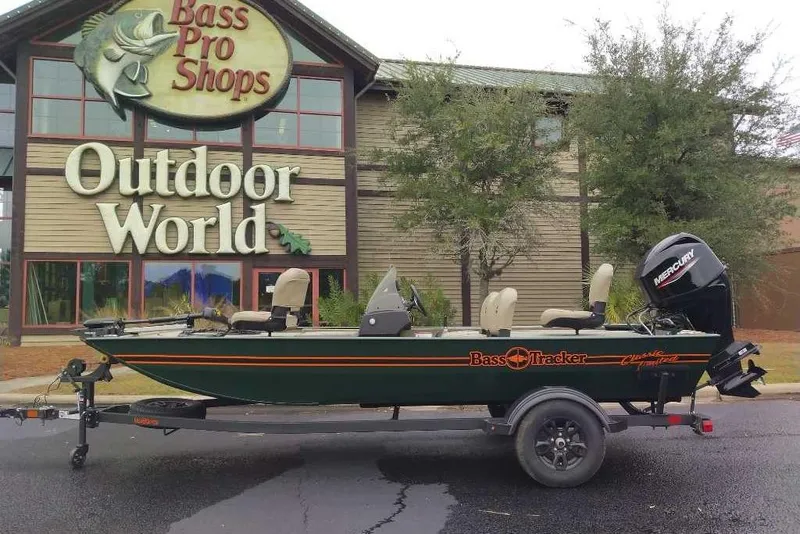 Slide: The Image of 2026 Tracker Bass Tracker Classic Limited boat at Bass Pro Shops Outdoor World. - 14