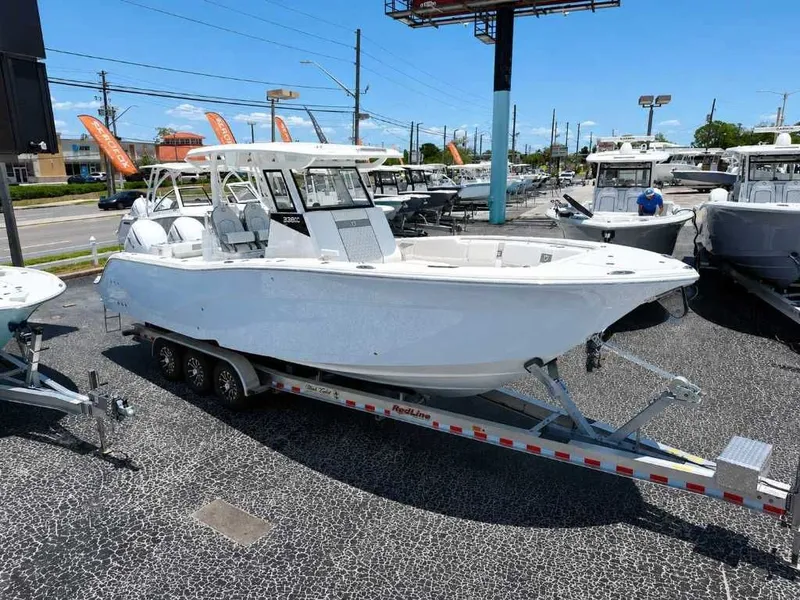 Slide: The Image of Sea Fox 328 Commander 2026 - 22