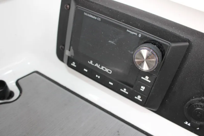 Slide: The Image of Nautique G23 2022 - 14