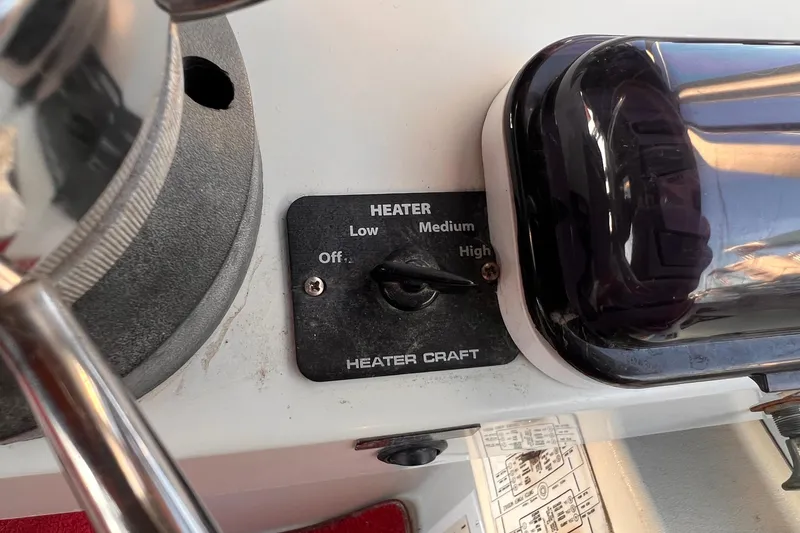 Slide: The Image of Heater control panel on a 2007 Duffy 16 boat, showing settings from Off to High. - 6