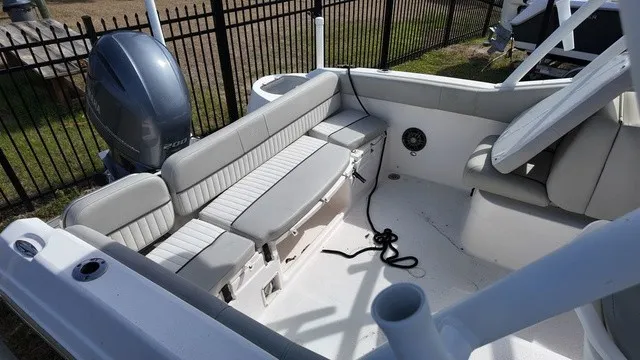 Slide: The Image of Sea Fox 226 Traveler 2022 - 3
