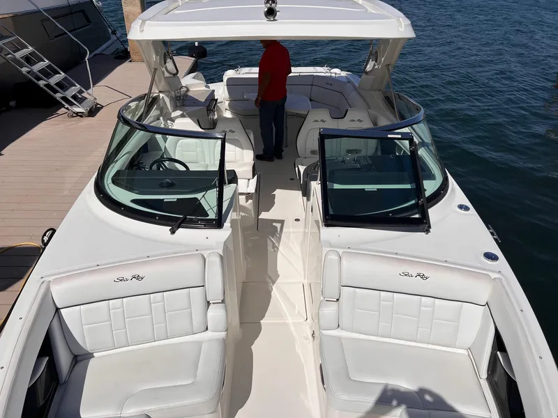 Slide: The Image of 2015 Sea Ray SLX 350 boat at dock, interior view. - 27