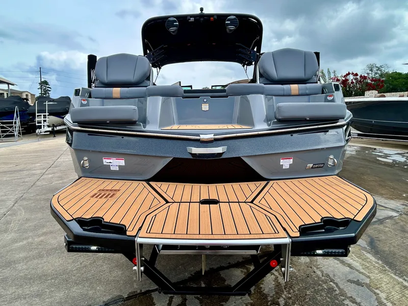 Slide: The Image of MasterCraft XT24 2026 - 10