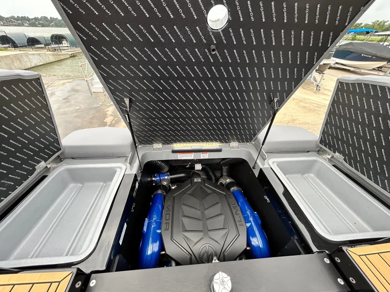 Slide: The Image of MasterCraft XT24 2026 - 49