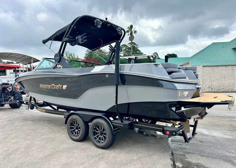 Slide: The Image of MasterCraft XT24 2026 - 6