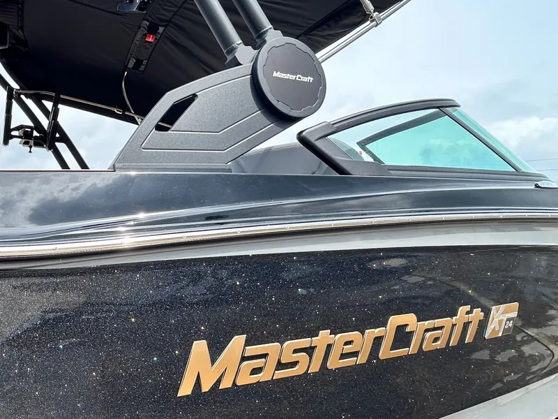 Slide: The Image of MasterCraft XT24 2026 - 9
