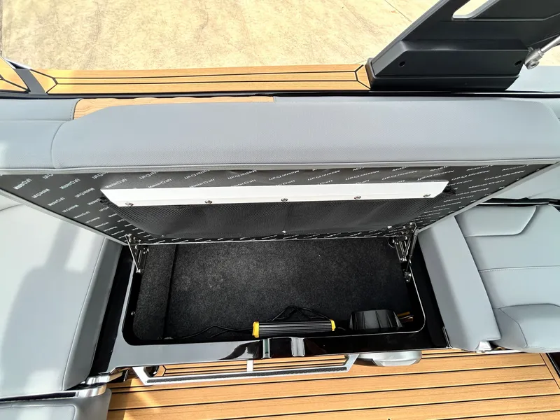 Slide: The Image of MasterCraft XT24 2026 - 42