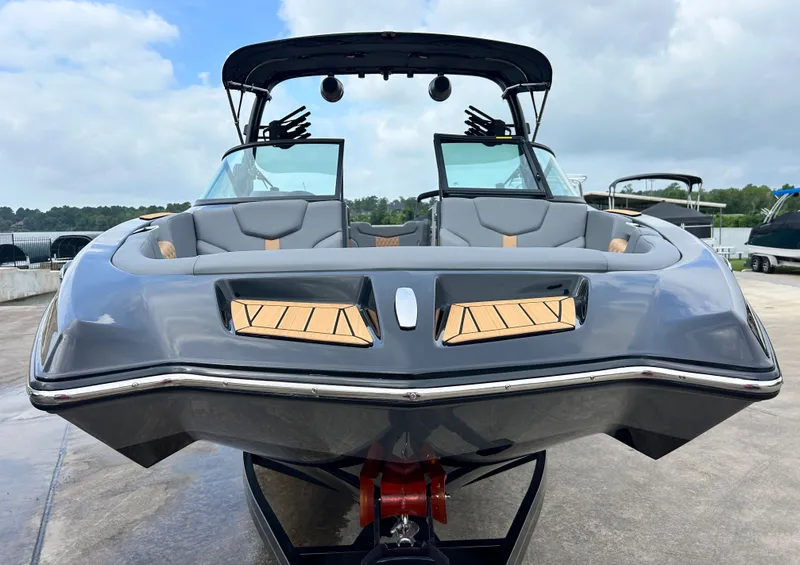Slide: The Image of MasterCraft XT24 2026 - 7