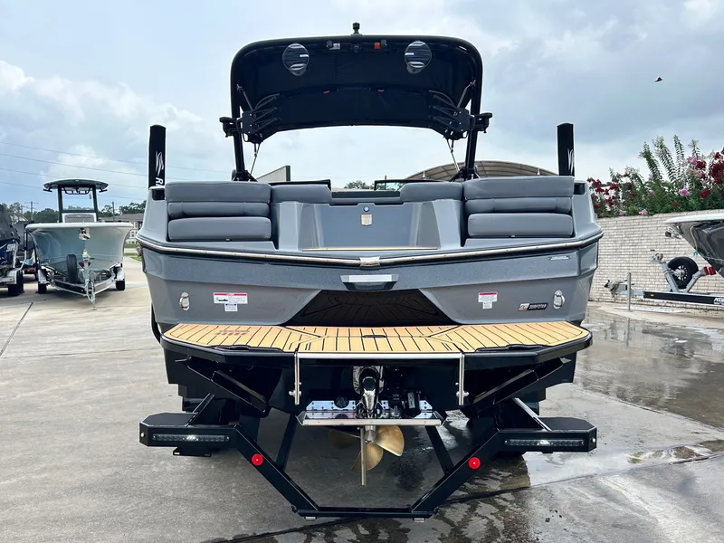 Slide: The Image of MasterCraft XT24 2026 - 11