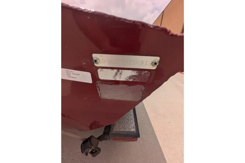 Slide: The Image of 2019 Tracker Pro Team 190 boat hull identification number plate. - 8