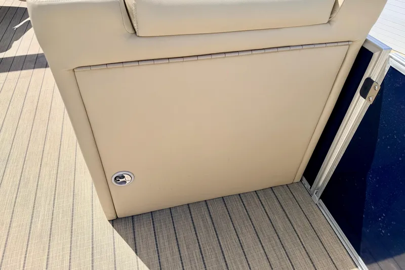 Slide: The Image of Beige seating on 2018 Sylvan 8522 Mirage Fish boat, featuring striped flooring. - 32