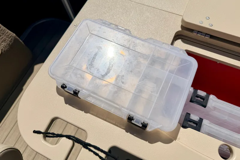 Slide: The Image of Clear tackle box on Sylvan 8522 Mirage Fish boat, 2018 model. - 53