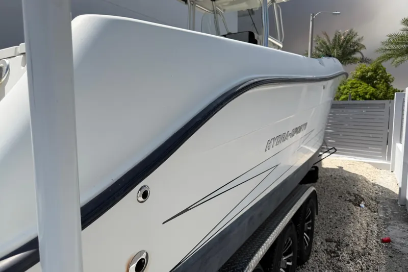 Slide: The Image of 2008 Hydra-Sports Vector 2900 CC boat on trailer, side view with sleek design. - 3