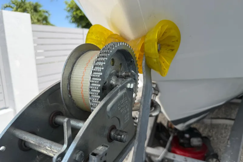 Slide: The Image of Winch mechanism on a 2008 Hydra-Sports Vector 2900 CC boat trailer. - 6
