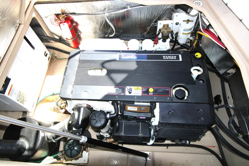 Slide: The Image of Engine compartment of 2013 Ranger Tugs R-31 CB with Volvo Penta engine. - 36