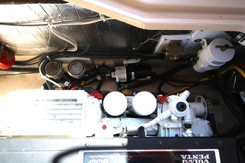 Slide: The Image of Engine compartment of 2013 Ranger Tugs R-31 CB with Volvo Penta components. - 40