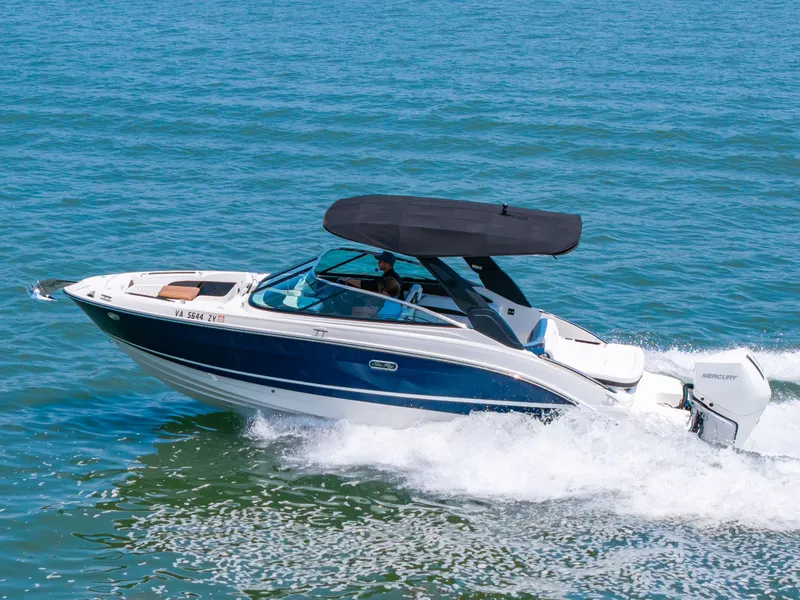 Slide: The Image of Sea Ray SLX 260 2023 - 5