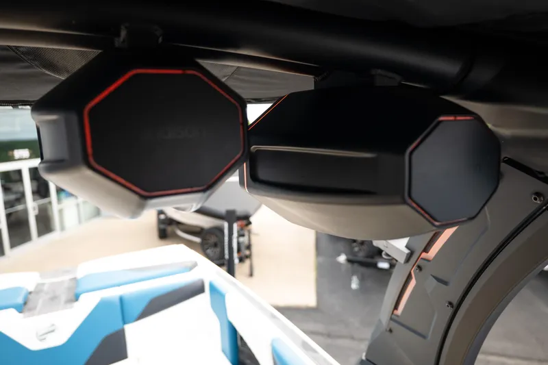 Slide: The Image of 2024 Tigé Z5 boat speakers with modern design and red accents. - 32