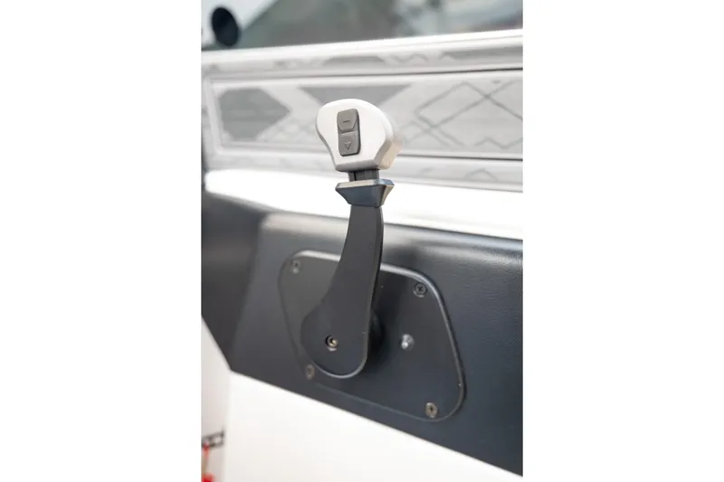 Slide: The Image of 2024 Tigé Z5 boat control lever with modern design and ergonomic handle. - 34