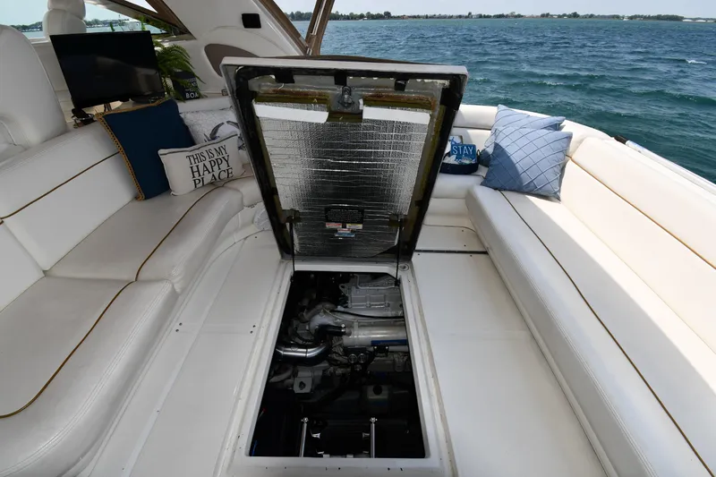Slide: The Image of Sea Ray Sundancer 460 2000 - 74