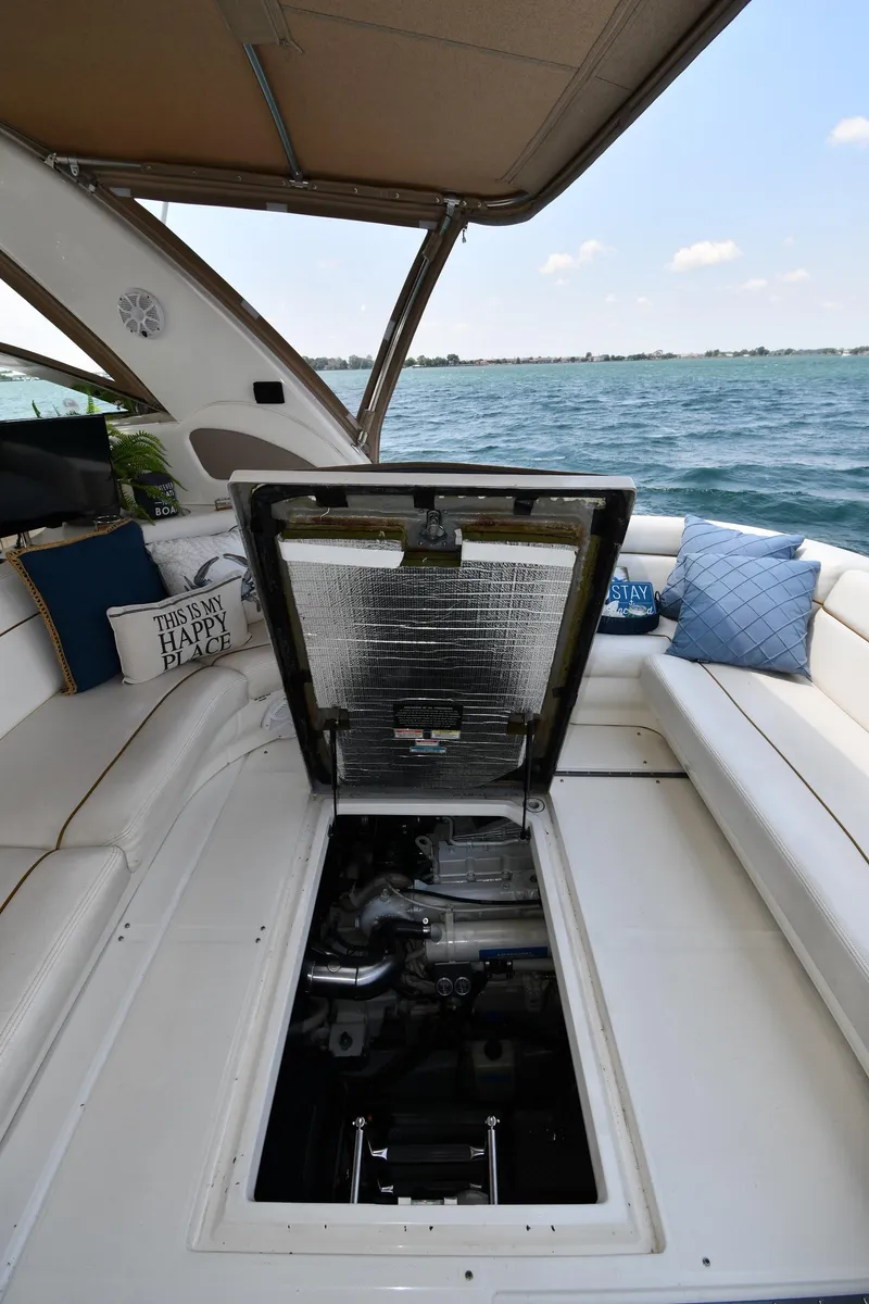 Slide: The Image of Sea Ray Sundancer 460 2000 - 75