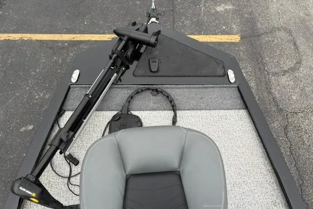 Slide: The Image of 2023 Tracker Pro 170 boat interior with seat and trolling motor. - 23