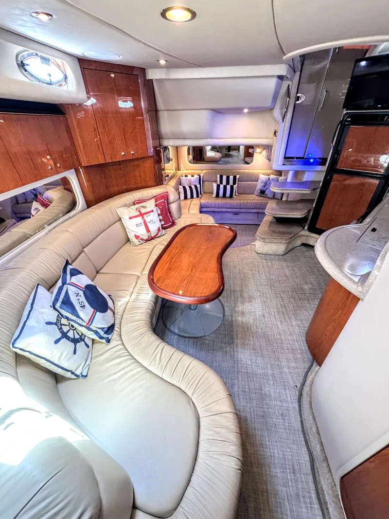 Slide: The Image of Sea Ray 380 Sundancer 2001 - 12