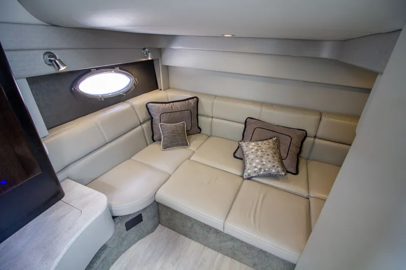 Slide: The Image of Interior of 2016 Formula 40 Performance Cruiser with beige sofa. - 20