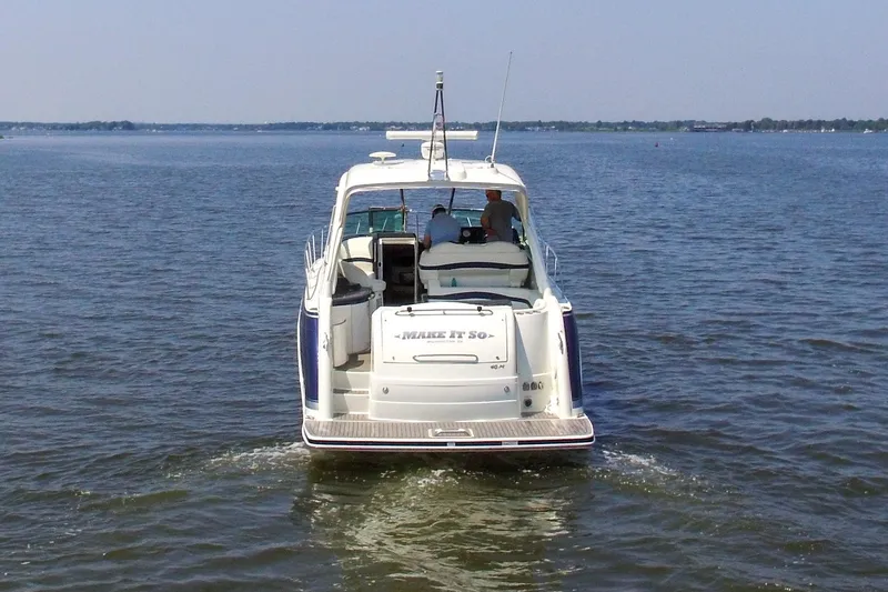 Slide: The Image of 2016 Formula 40 Performance Cruiser on open water, rear view. - 6
