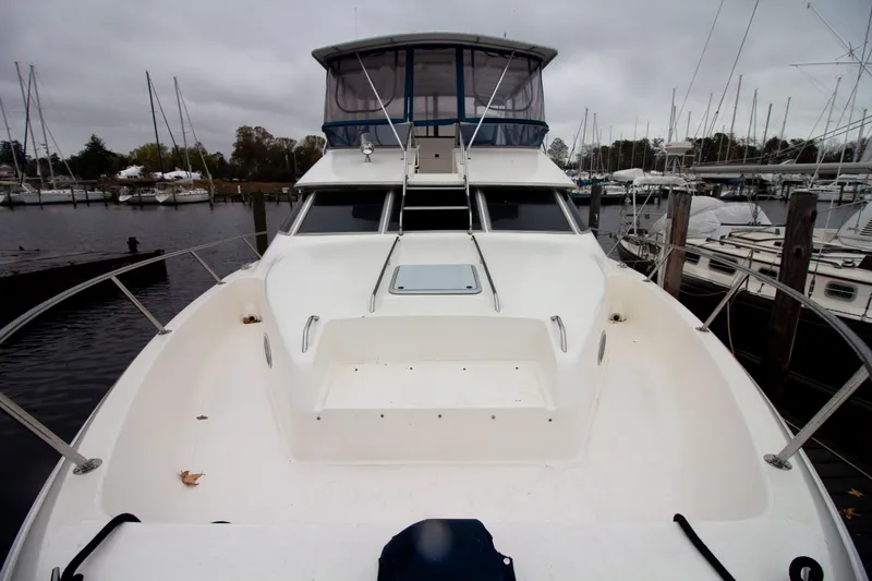 Slide: The Image of Sea Ray 440 Express Bridge 1993 - 37