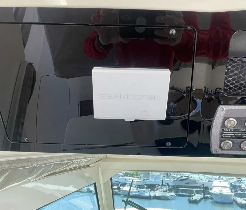 Slide: The Image of Scout 380 LXF 2019 - 32