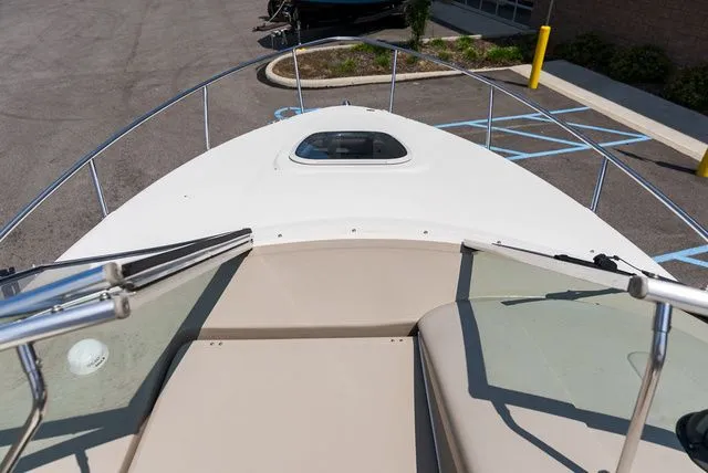 Slide: The Image of Sea Ray 240 Sundancer 2006 - 17