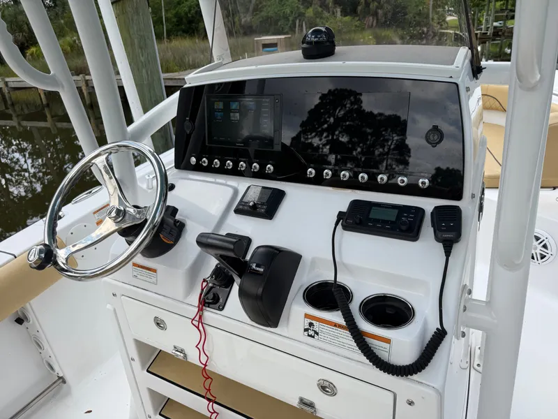 Slide: The Image of Sportsman Heritage 211 Center Console 2021 - 56