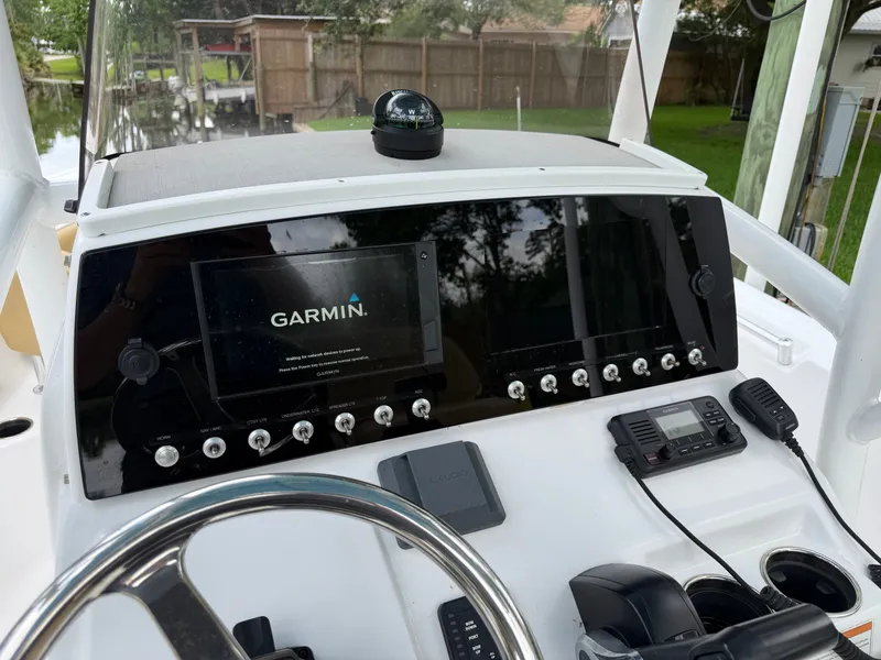 Slide: The Image of Sportsman Heritage 211 Center Console 2021 - 60