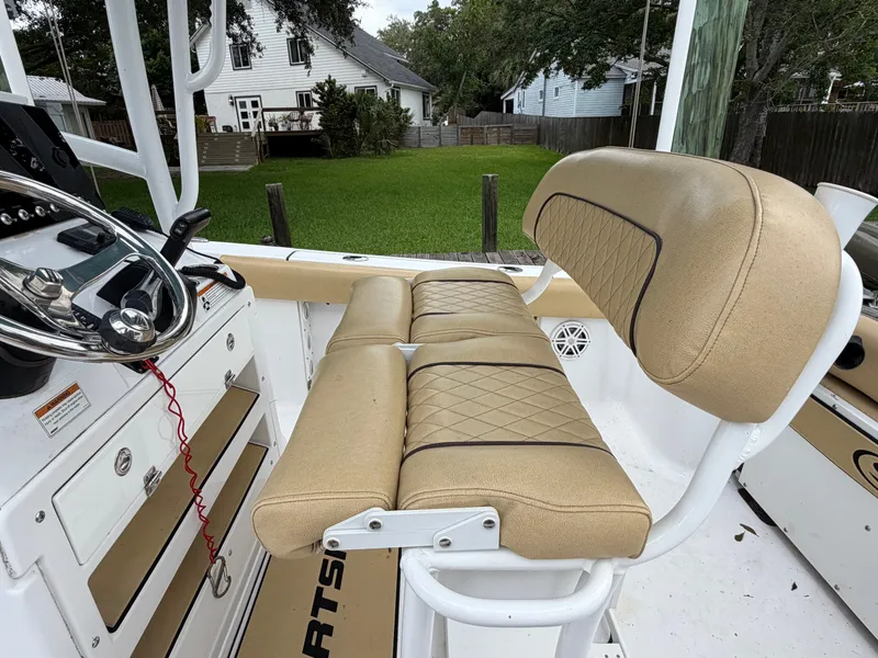 Slide: The Image of Sportsman Heritage 211 Center Console 2021 - 63