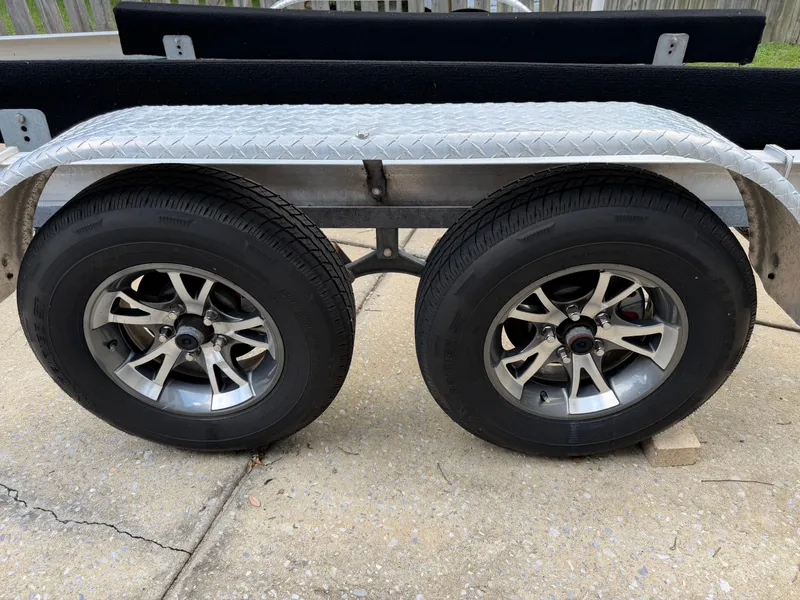Slide: The Image of Sportsman Heritage 211 Center Console 2021 - 86