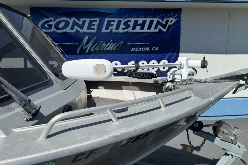 Slide: The Image of 2011 North River 21' Seahawk boat at Gone Fishin' Marine, Dixon, CA. - 9