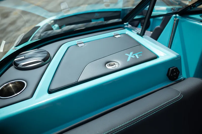Slide: The Image of 2026 MasterCraft XT24 boat interior with sleek design and modern features. - 38