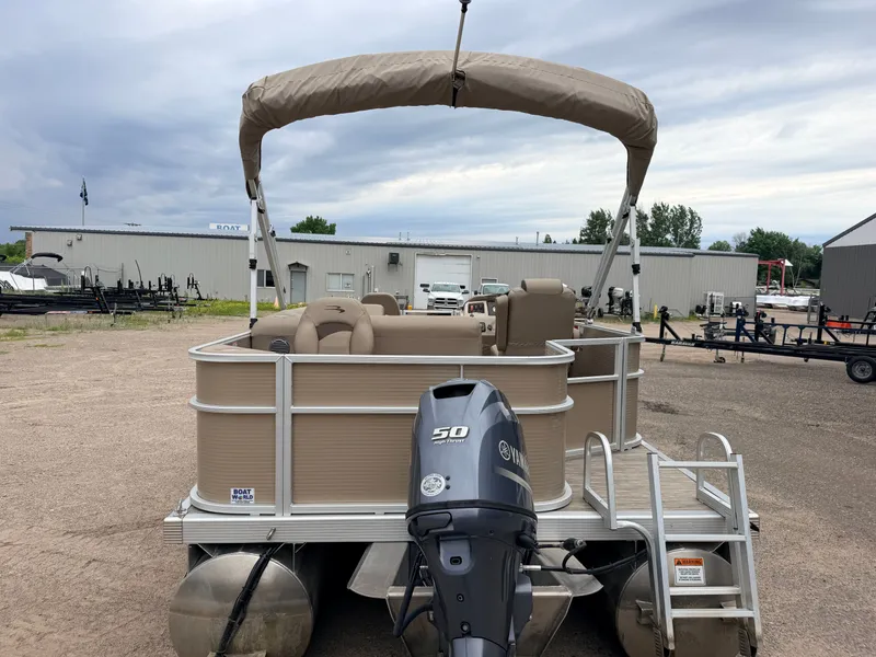 Slide: The Image of Bennington 188 S & 50HP Yamaha 4Stroke 2021 - 37