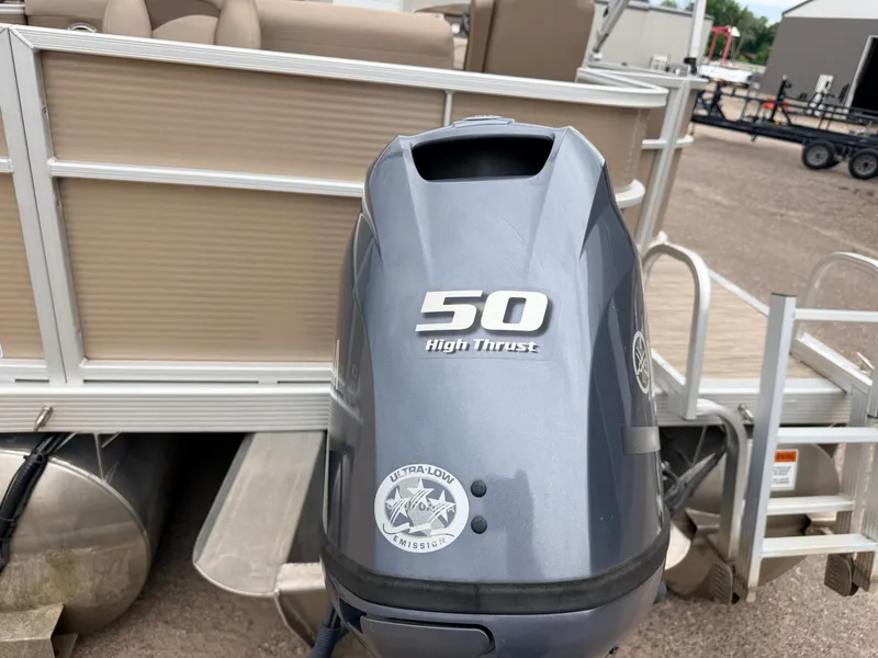 Slide: The Image of Bennington 188 S & 50HP Yamaha 4Stroke 2021 - 64