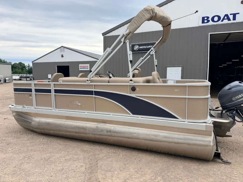 Slide: The Image of Bennington 188 S & 50HP Yamaha 4Stroke 2021 - 52