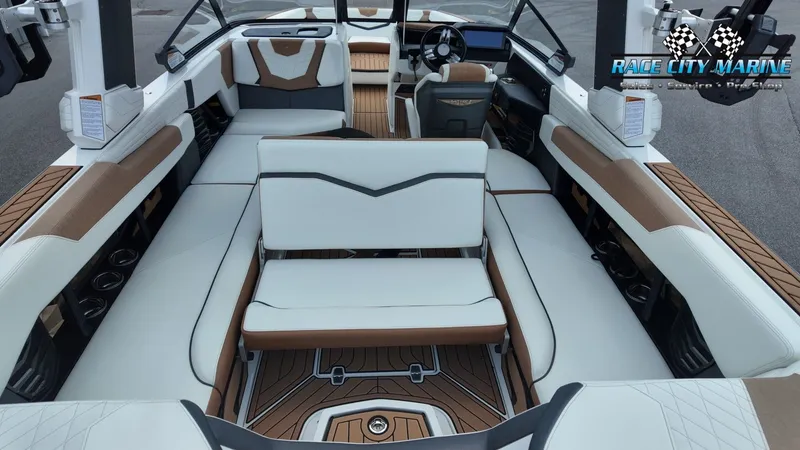 Slide: The Image of Nautique G25 2022 - 52