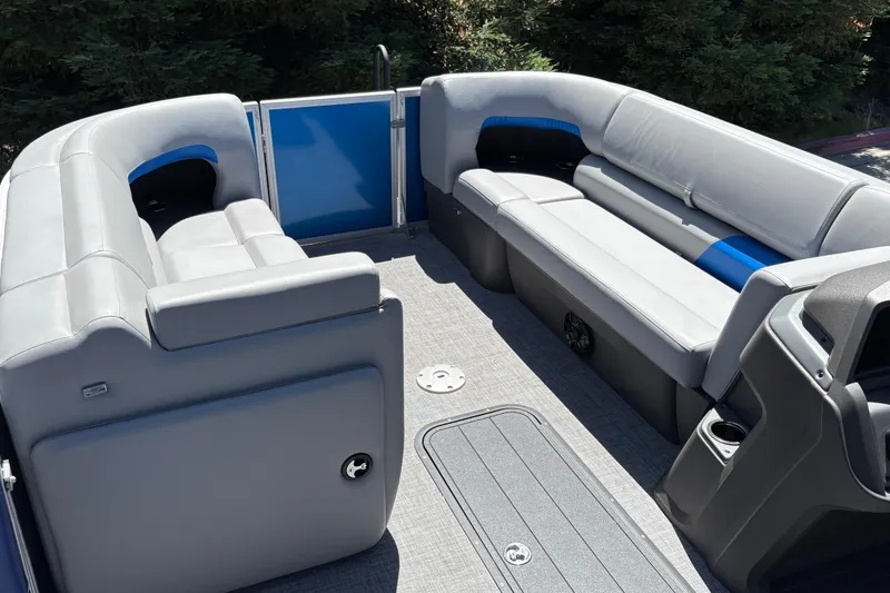 Slide: The Image of 2026 Sun Tracker Party Barge 22 XP3 interior with spacious seating and modern design. - 17