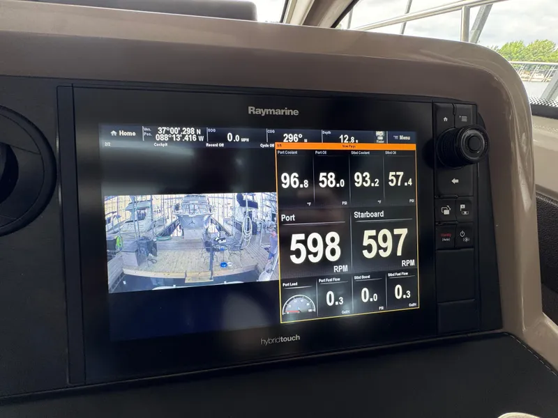 Slide: The Image of Sea Ray Sundancer 400 2017 - 58