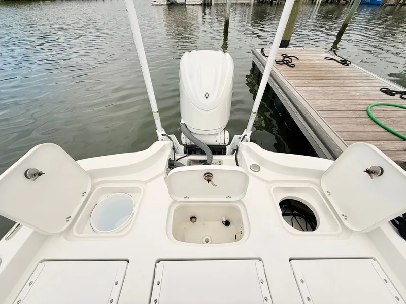 Slide: The Image of Sea Hunt BX25FS 2023 - 17