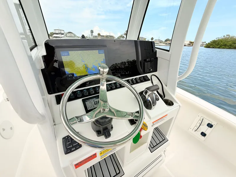 Slide: The Image of Sea Hunt BX25FS 2023 - 35