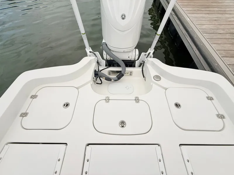 Slide: The Image of Sea Hunt BX25FS 2023 - 16